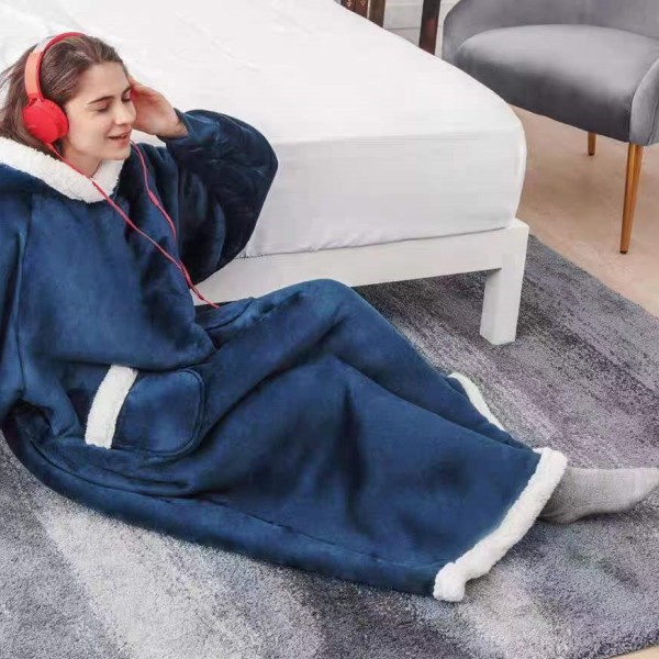 Wearable Fleece Throw Blanket with Sleeves